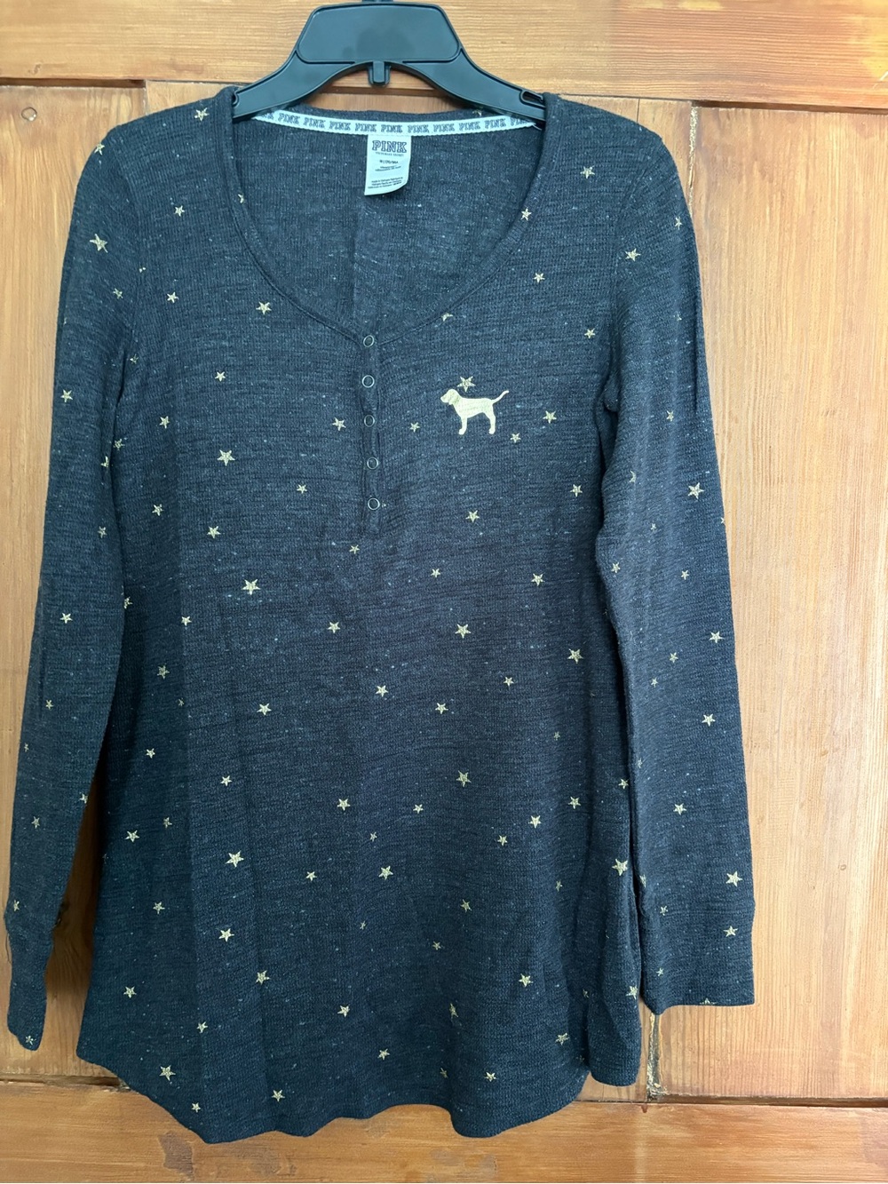 PINK Victoria's Secret Gray Long-Sleeve Henley with Gold Stars Dog Holiday M